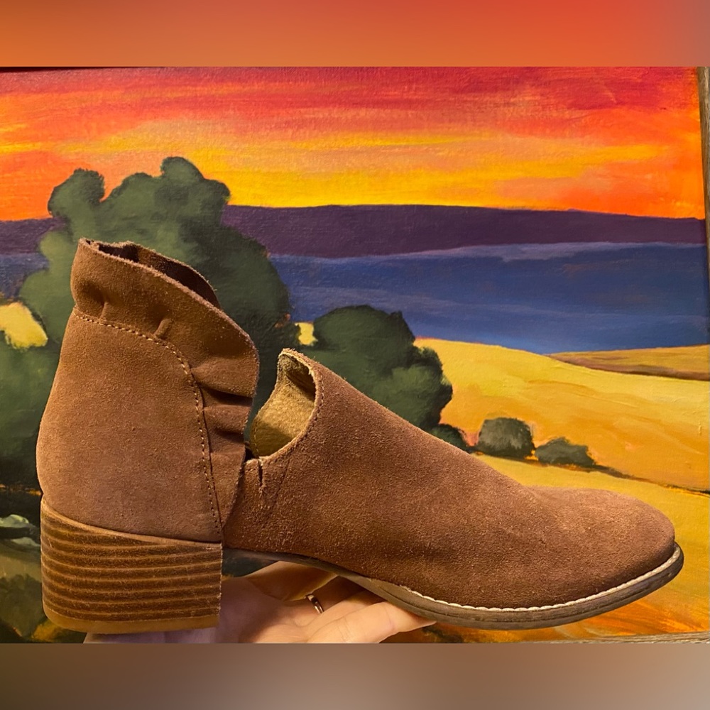 Anthropologie Seychelles yummy brown 100% leather booties